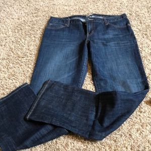 Gap curvy straight cut jeans